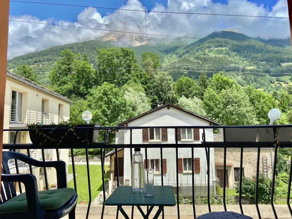 Chasa Sassalbo Bed & Breakfast Poschiavo Dış mekan fotoğraf